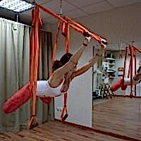 вытяжение позвоночника и раскрытие тазобедренных суставов